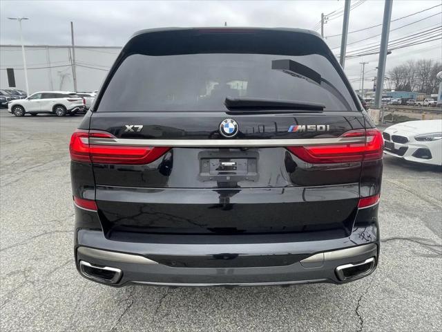 2022 BMW X7 M50i