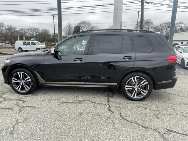2022 BMW X7 M50i