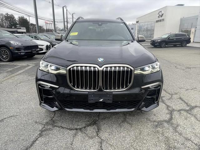 2022 BMW X7 M50i