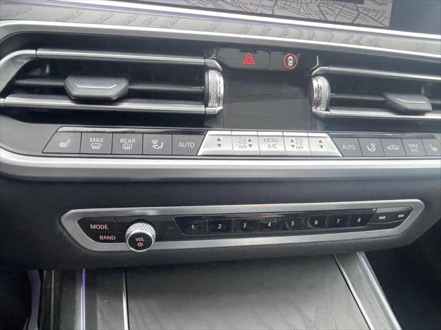 2022 BMW X7 M50i