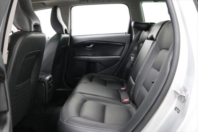 2016 Volvo XC70 T5 Premier