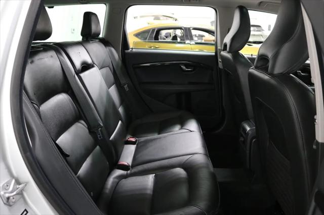 2016 Volvo XC70 T5 Premier