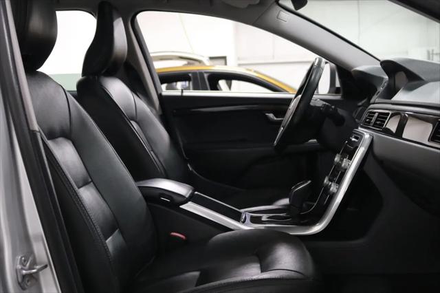 2016 Volvo XC70 T5 Premier