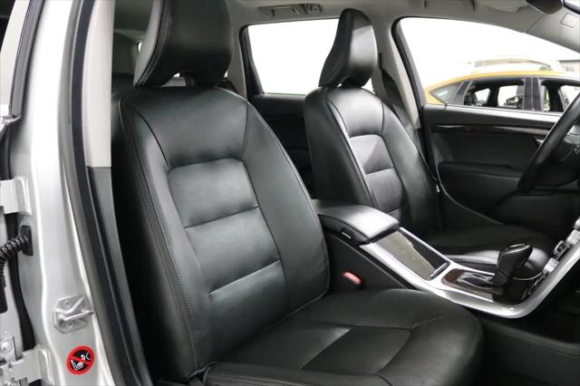 2016 Volvo XC70 T5 Premier