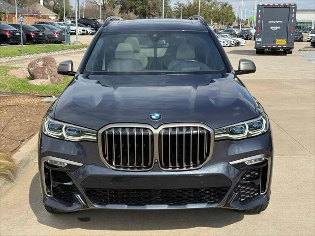 2021 BMW X7 M50i