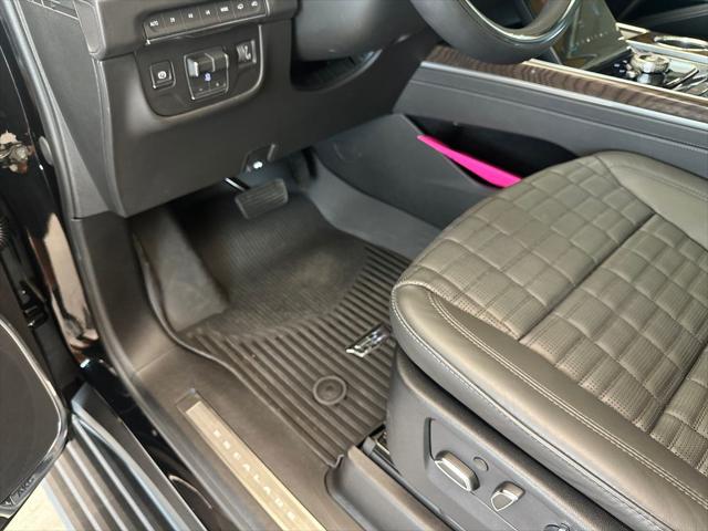 2026 Cadillac Escalade ESV Platinum Sport