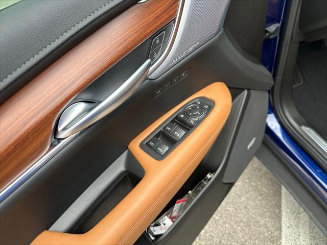 2026 Cadillac XT5 Premium Luxury FWD