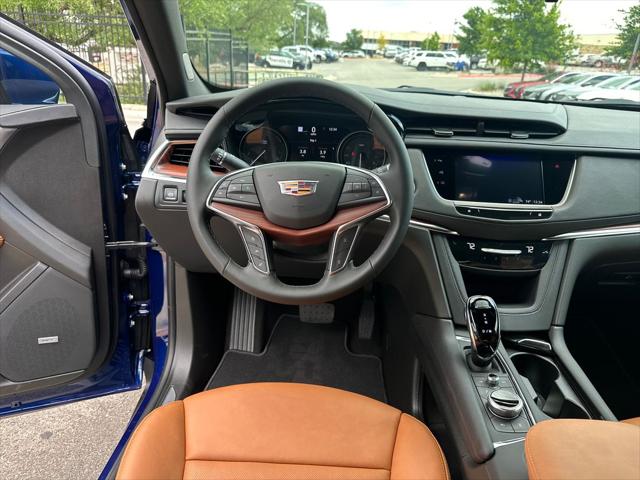 2026 Cadillac XT5 Premium Luxury FWD