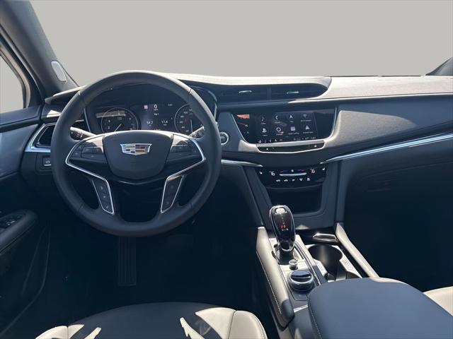 2026 Cadillac XT5 Premium Luxury FWD