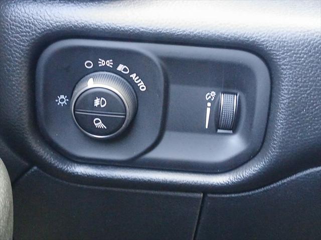 2026 Ram 3500 Tradesman Crew Cab 4x4 8' Box