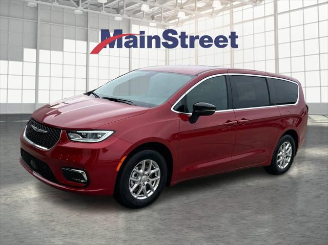 2026 Chrysler Pacifica Select for sale in Lansing, KS