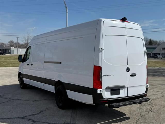 2021 Mercedes-Benz Sprinter 4500 High Roof V6