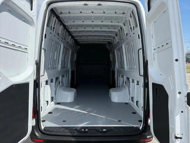 2021 Mercedes-Benz Sprinter 4500 High Roof V6