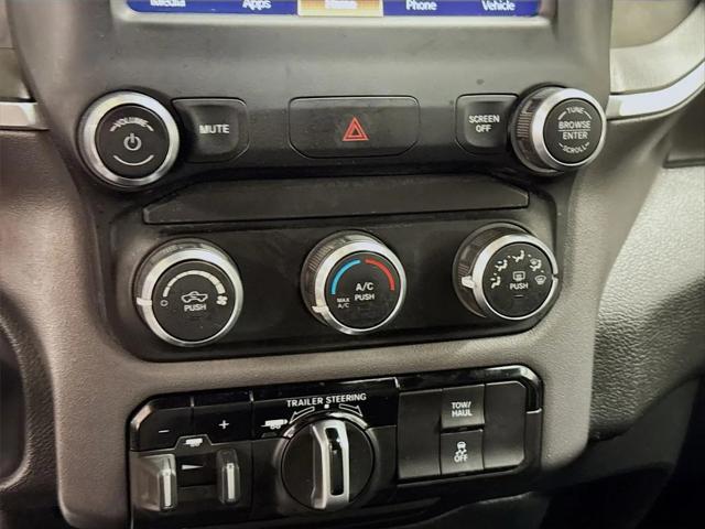 2023 Ram 1500 Big Horn Crew Cab 4x4 5'7" Box