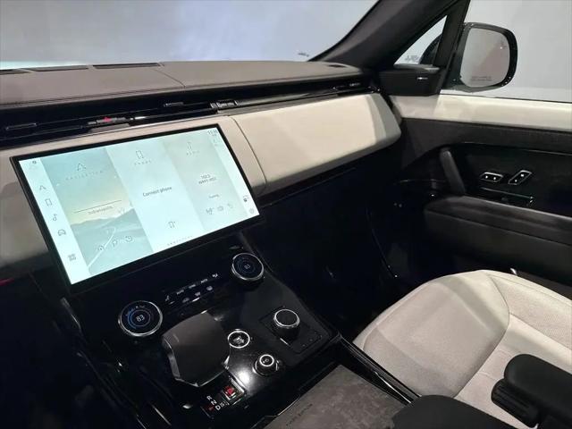 2023 Land Rover Range Rover Sport First Edition