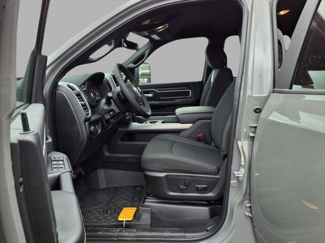 2026 Ram 2500 Big Horn Crew Cab 4x4 64 Box