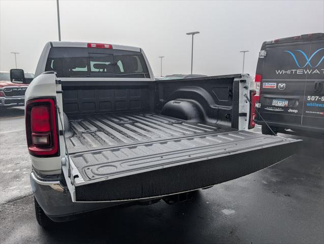2026 Ram 3500 Tradesman Crew Cab 4x4 6'4" Box