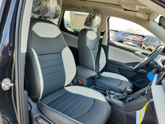 2026 Volkswagen Taos SEL