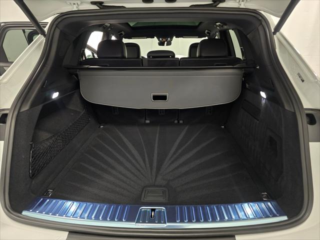 2026 Porsche Cayenne Unknown