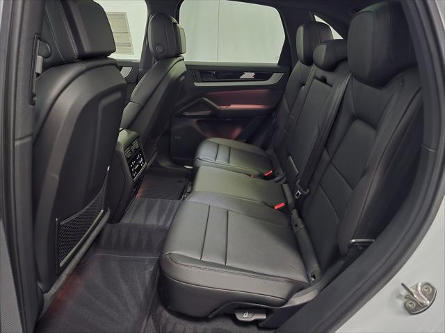 2026 Porsche Cayenne Unknown