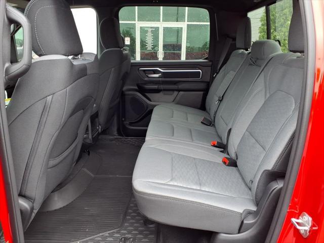 2025 Ram 1500 Big Horn Crew Cab 4x4 6'4" Box