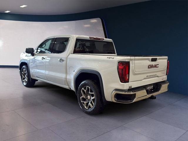 2026 GMC Sierra 1500 Crew Cab, Short Bed, SLT, 4WD