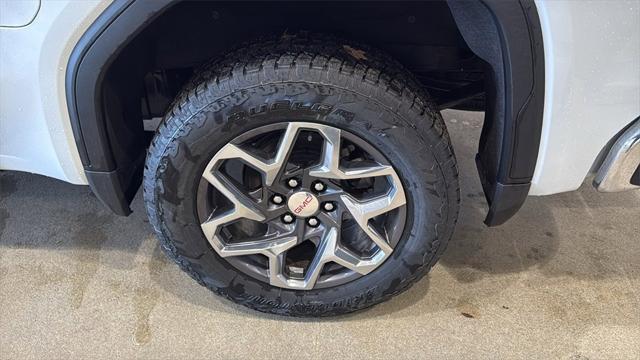 2026 GMC Sierra 1500 Crew Cab, Short Bed, SLT, 4WD