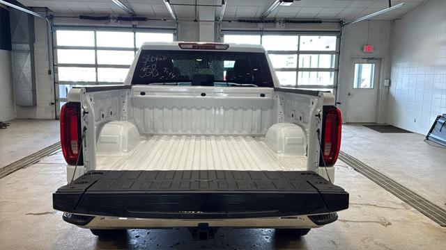 2026 GMC Sierra 1500 Crew Cab, Short Bed, SLT, 4WD