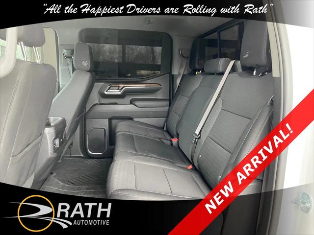 2023 Chevrolet Silverado 1500 4WD Crew Cab Standard Bed LT Trail Boss