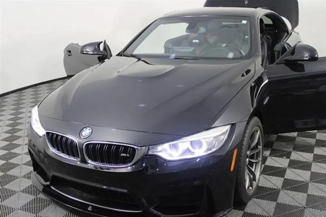 2015 BMW M4 Standard