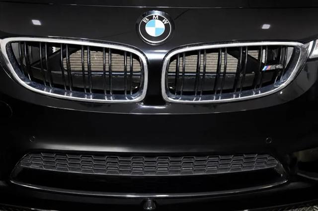 2015 BMW M4 Standard