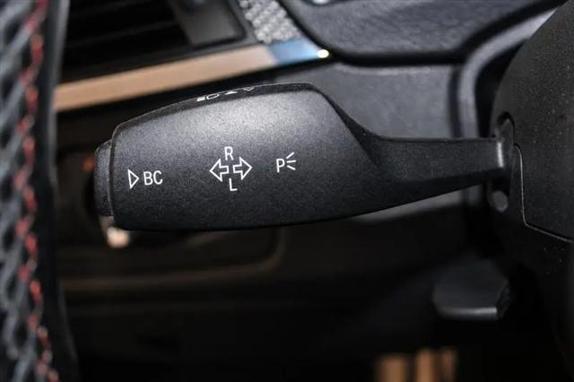 2015 BMW M4 Standard