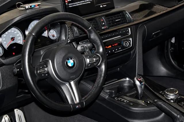 2015 BMW M4 Standard