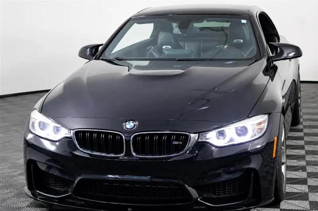 2015 BMW M4 Standard