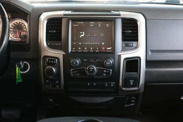 2018 Ram 1500 Big Horn Crew Cab 4x4 5'7" Box