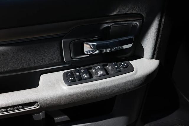 2018 Ram 1500 Big Horn Crew Cab 4x4 5'7" Box