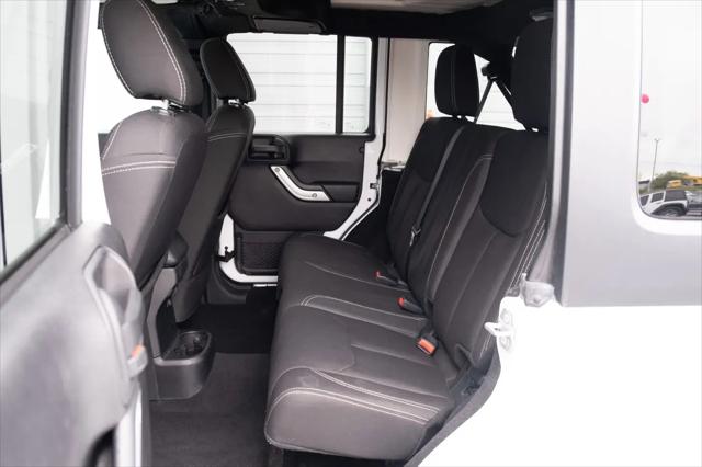 2016 Jeep Wrangler Unlimited Sahara