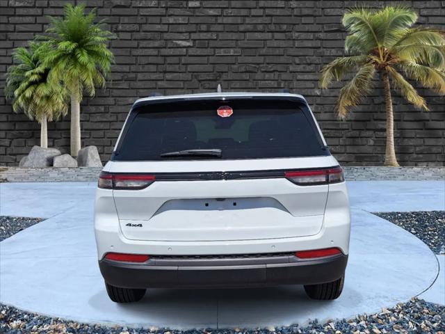 2026 Jeep Grand Cherokee Altitude 4x4