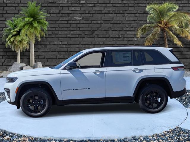 2026 Jeep Grand Cherokee Altitude 4x4