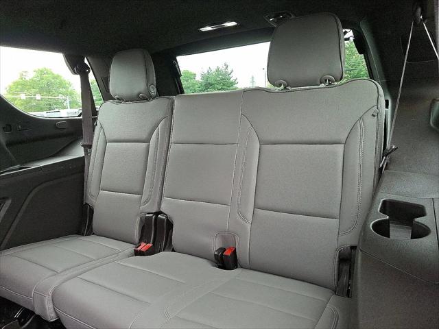 2024 GMC Yukon 4WD SLT