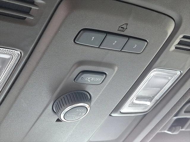 2024 GMC Yukon 4WD SLT