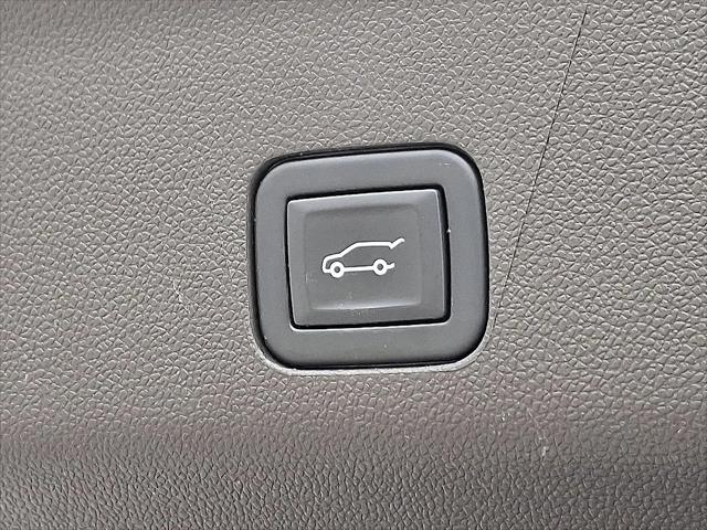 2024 GMC Yukon 4WD SLT