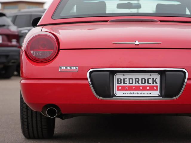 2004 Ford Thunderbird Deluxe