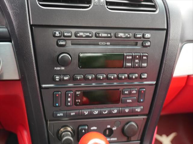 2004 Ford Thunderbird Deluxe