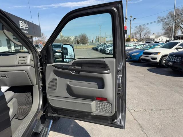 2005 Ford F-250 Lariat