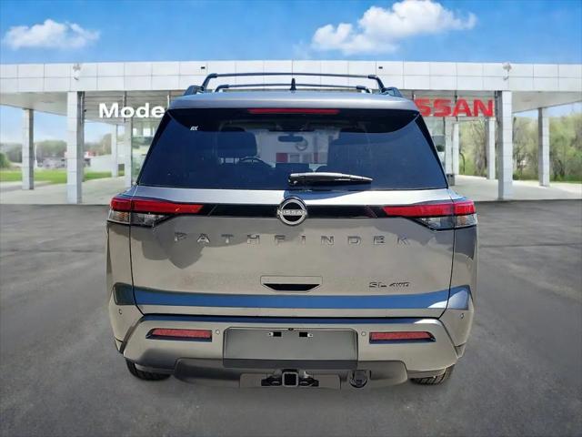 2026 Nissan Pathfinder SL