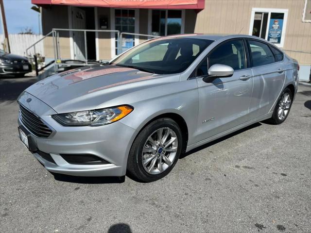 2017 Ford Fusion Hybrid SE