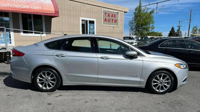 2017 Ford Fusion Hybrid SE