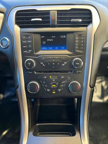 2017 Ford Fusion Hybrid SE