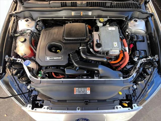 2017 Ford Fusion Hybrid SE